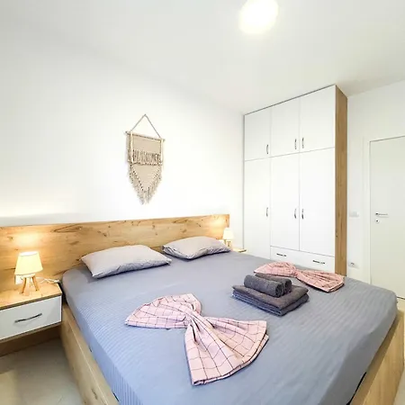 Oceanfront Apartment Durres