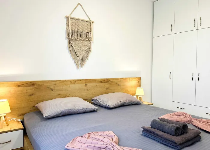 Oceanfront Apartmán *