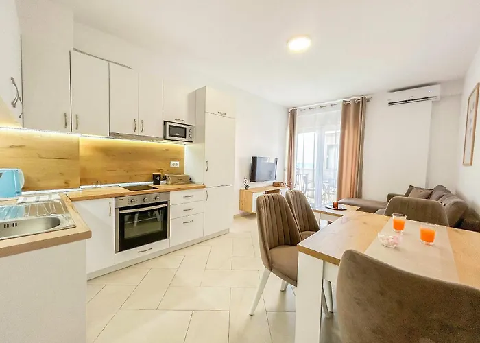 Oceanfront Apartmán